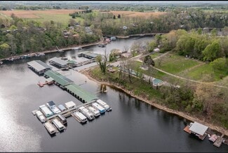 Harrodsburg, KY Marinas - 940 Normans Camp Rd