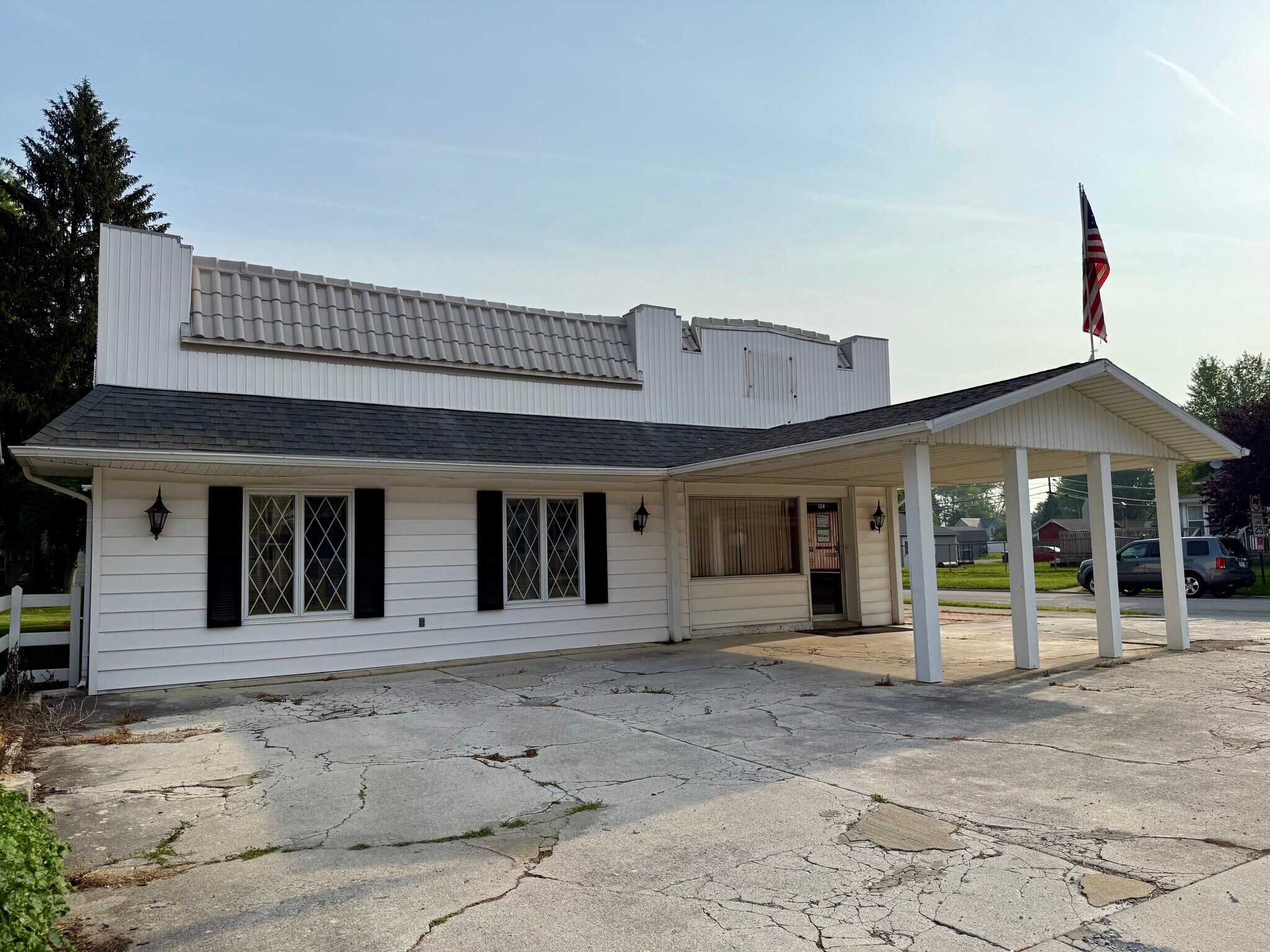 124 E Broadway St, North Baltimore, OH for Sale