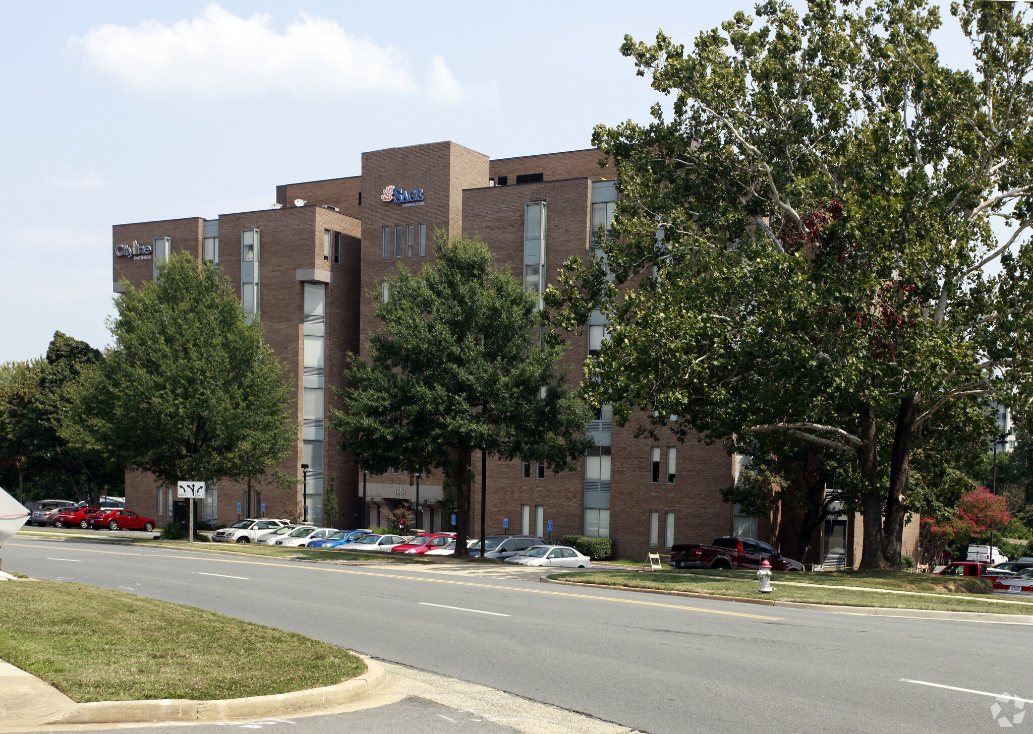 1651 Old Meadow Rd McLean, VA 22102 Office Property for Lease on