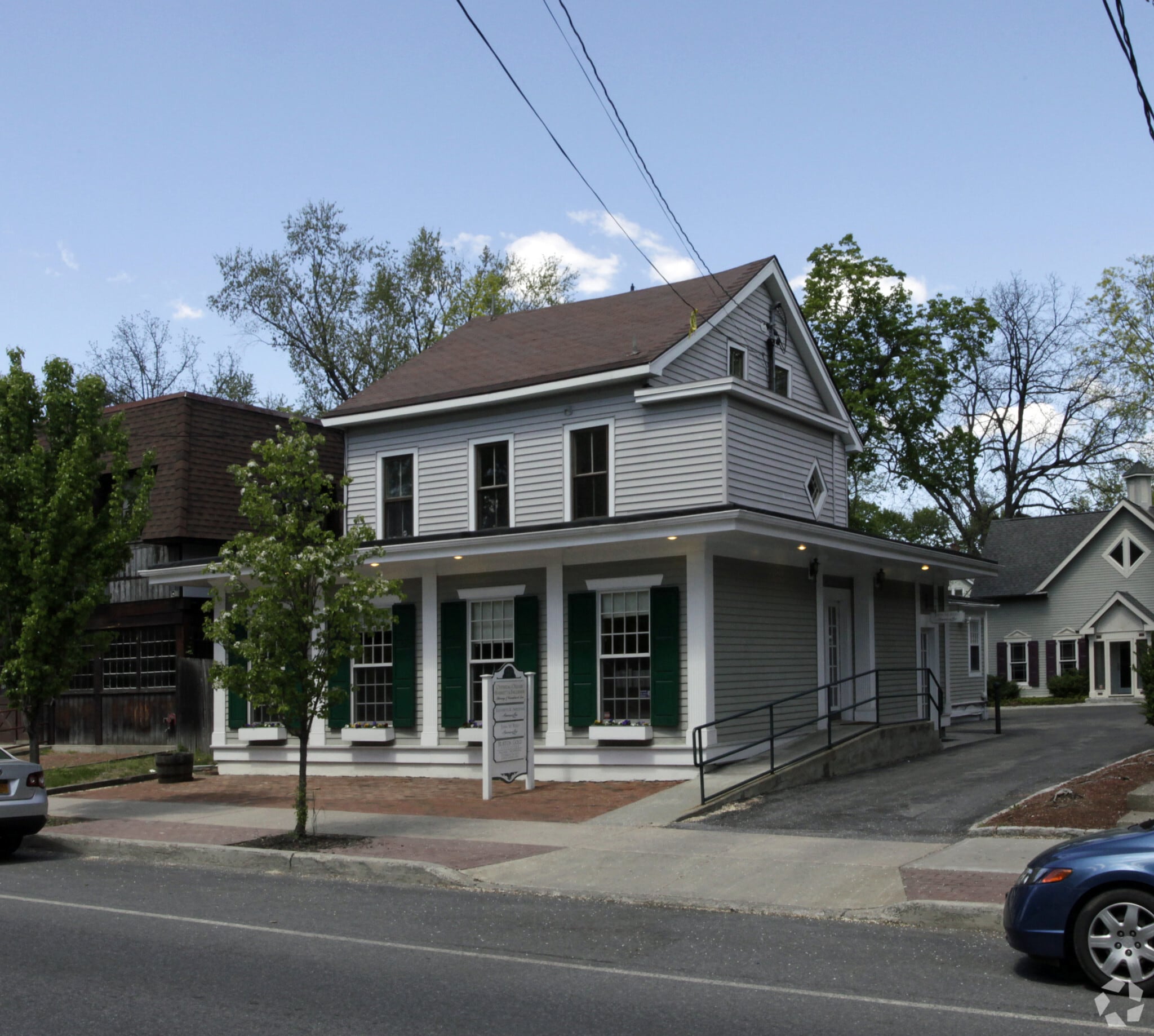 17 Collegeview Ave, Poughkeepsie, NY for Rent