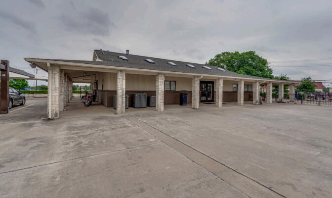 3101 Premier Dr, Plano, TX for Sale