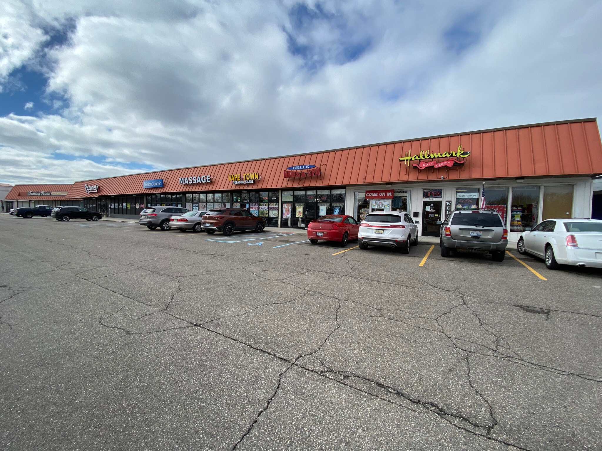 24235-24311 Harper Ave, Saint Clair Shores, MI for Rent