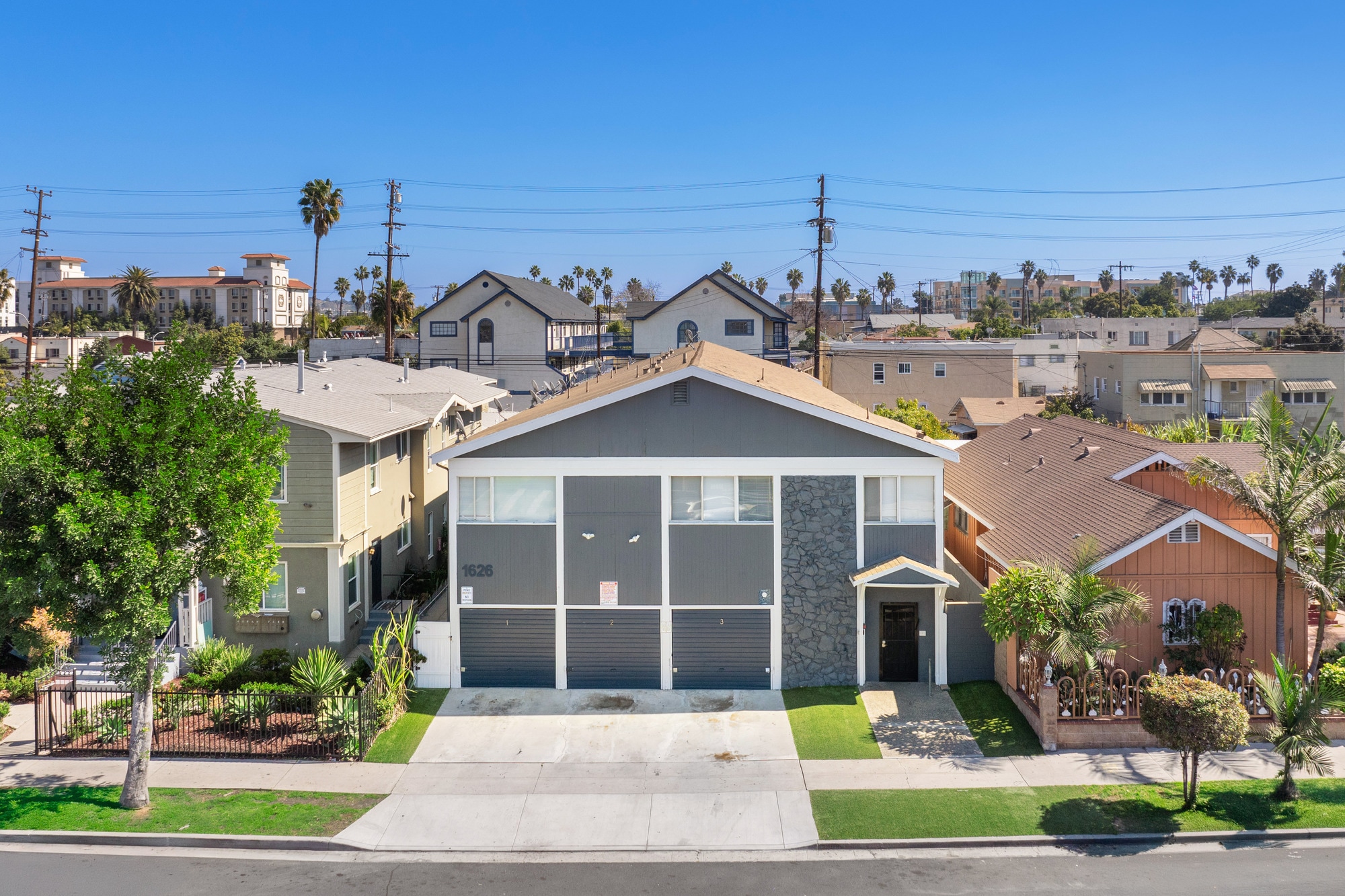 1626 Pine Ave, Long Beach, CA for Sale