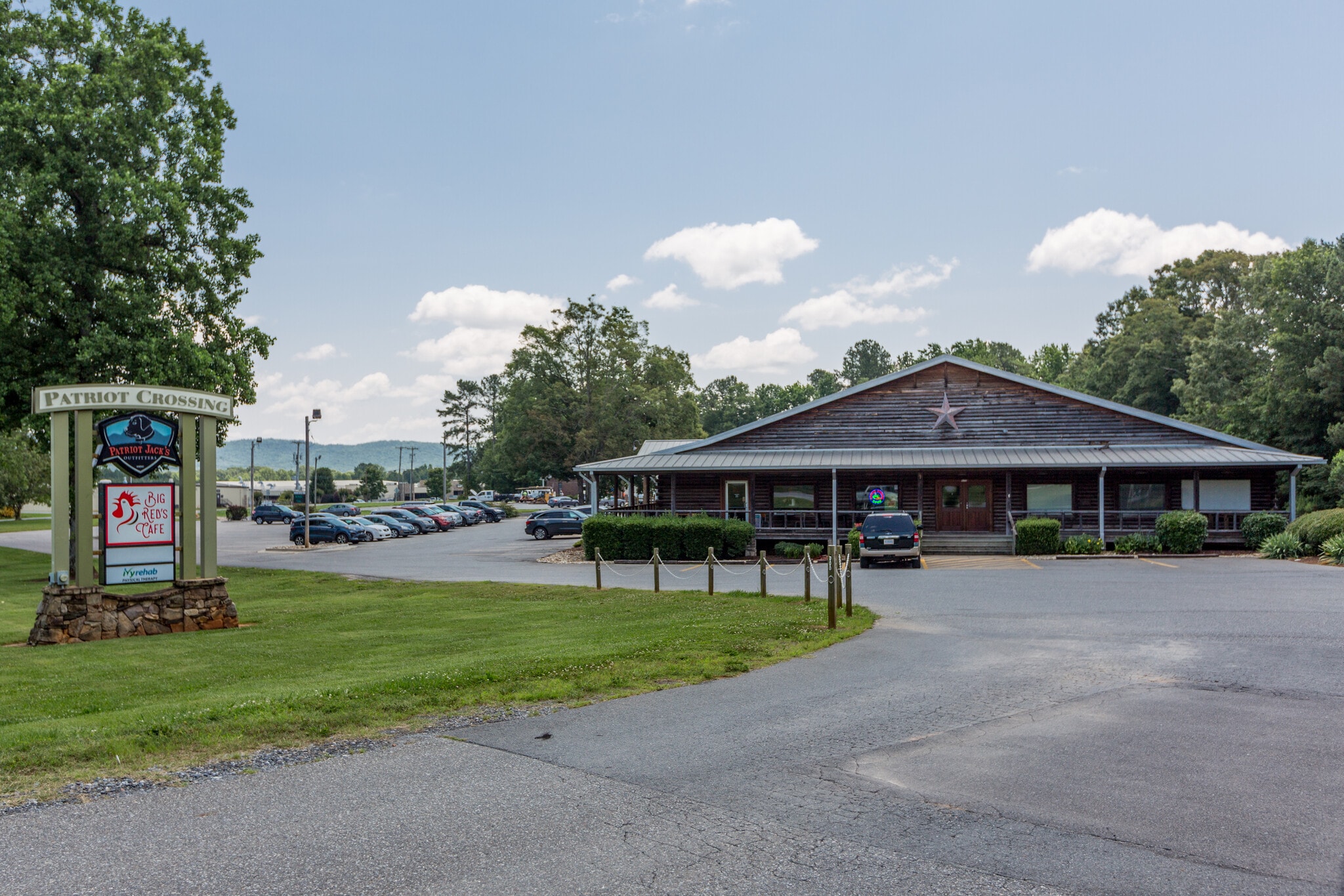 828 E King St, Kings Mountain, NC for Rent