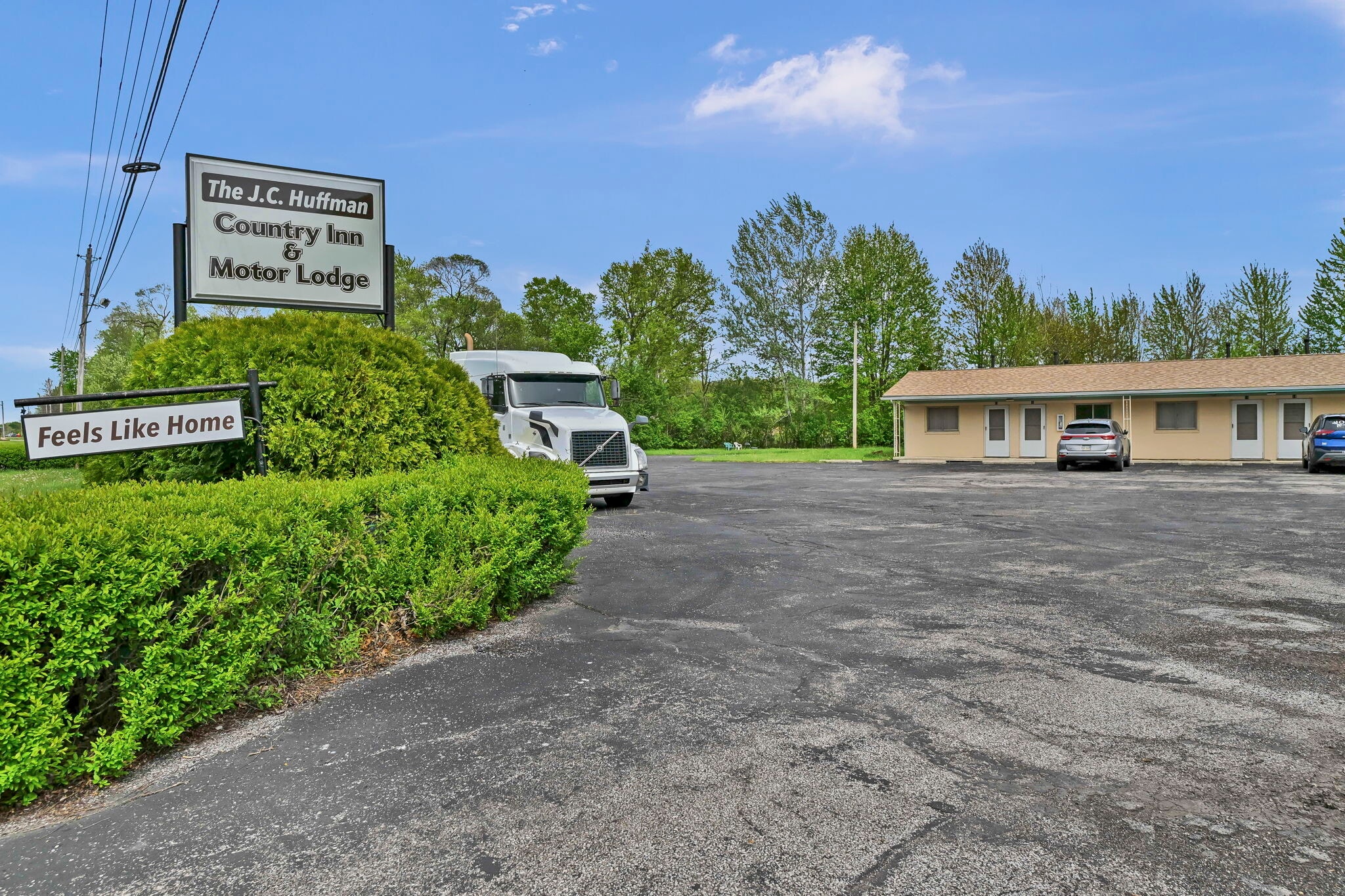 44077 Oberlin Elyria Rd, Oberlin, OH for Sale