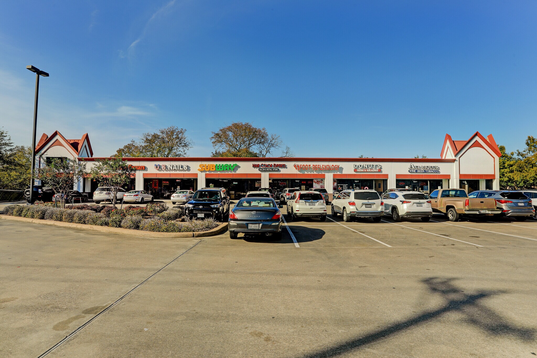 5010 W Main St, League City, TX for Rent