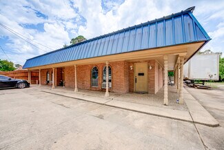 Liberty, TX Multi-Family - 811 N Travis St