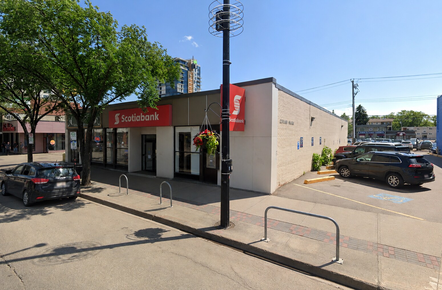 10537 82nd Ave NW, Edmonton, AB for Rent
