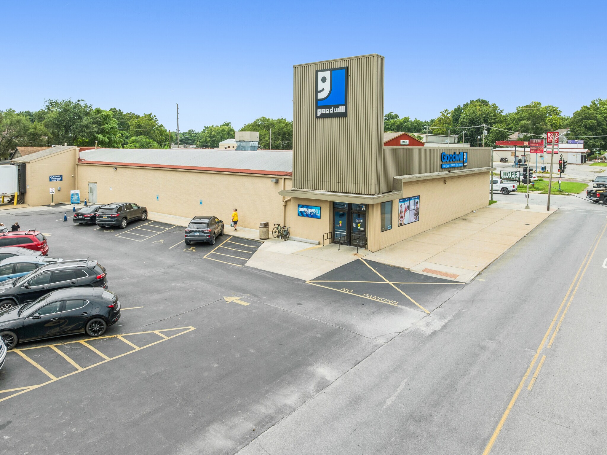 104 S Broadway St, Leavenworth, KS for Sale