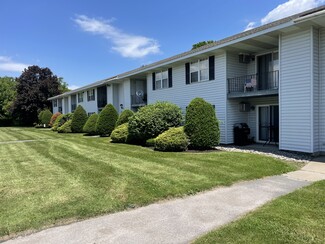 Clinton, NY Apartments - 40 Old Boorne Dr