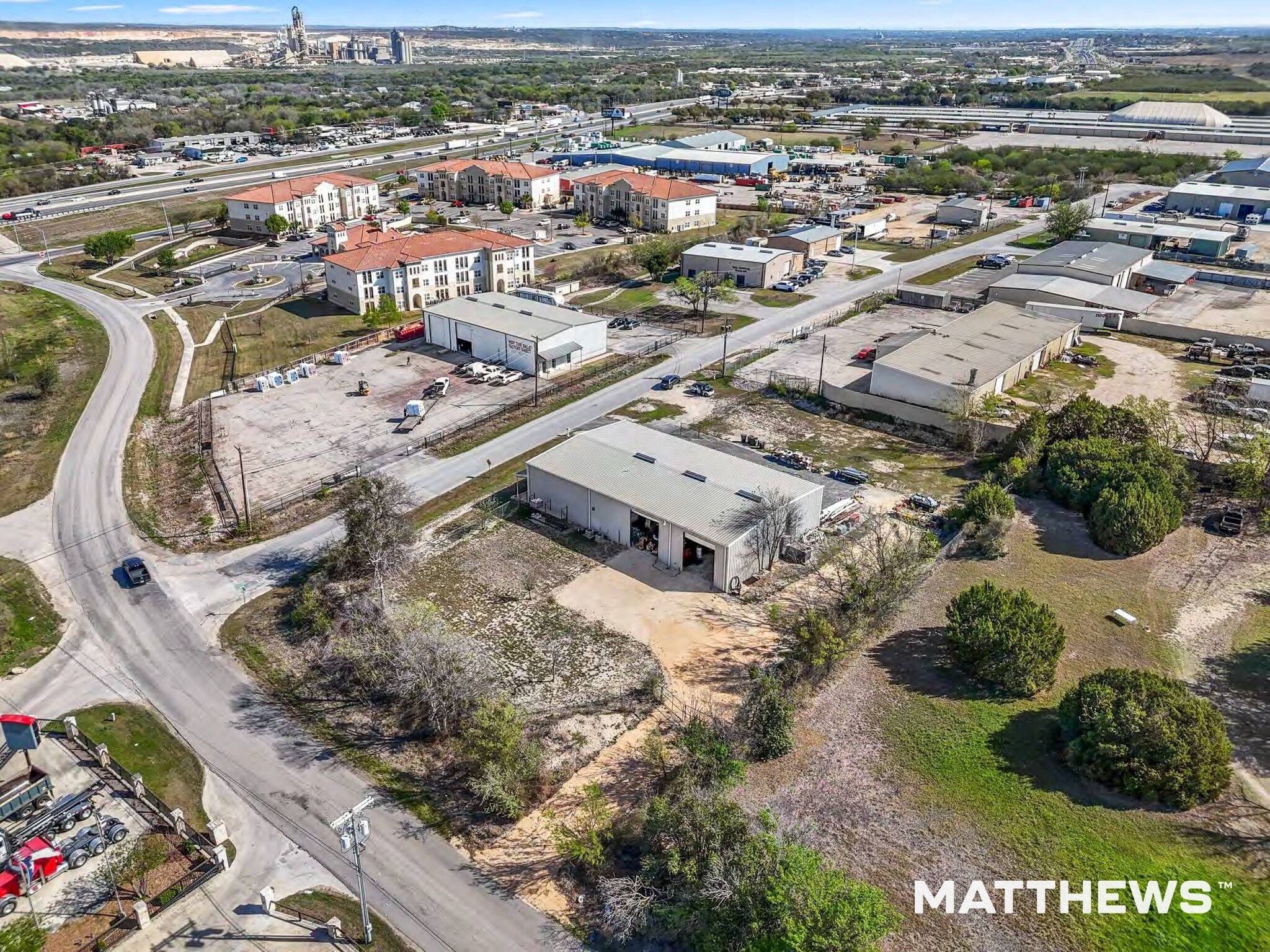 5737 Safari Dr, New Braunfels, TX for Sale