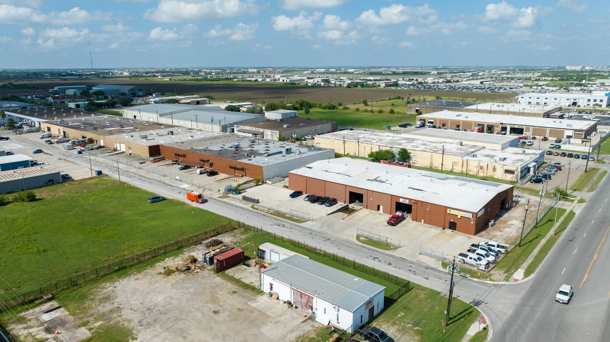 201 44th St, Corpus Christi, TX for Rent