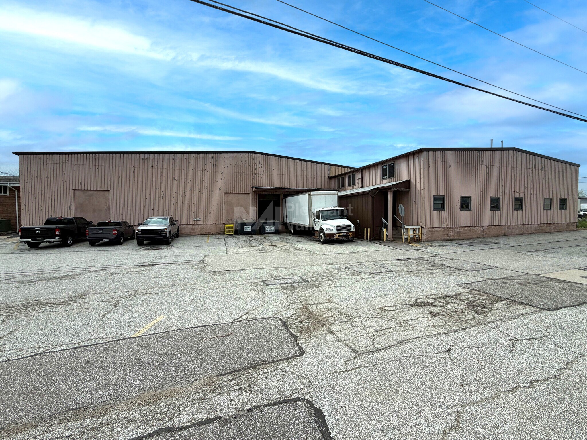 26555 Richmond Rd, Bedford, OH for Rent