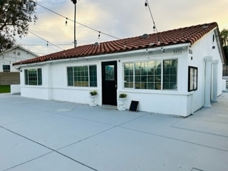 Jurupa Valley, CA Specialty - 5111 Felspar St