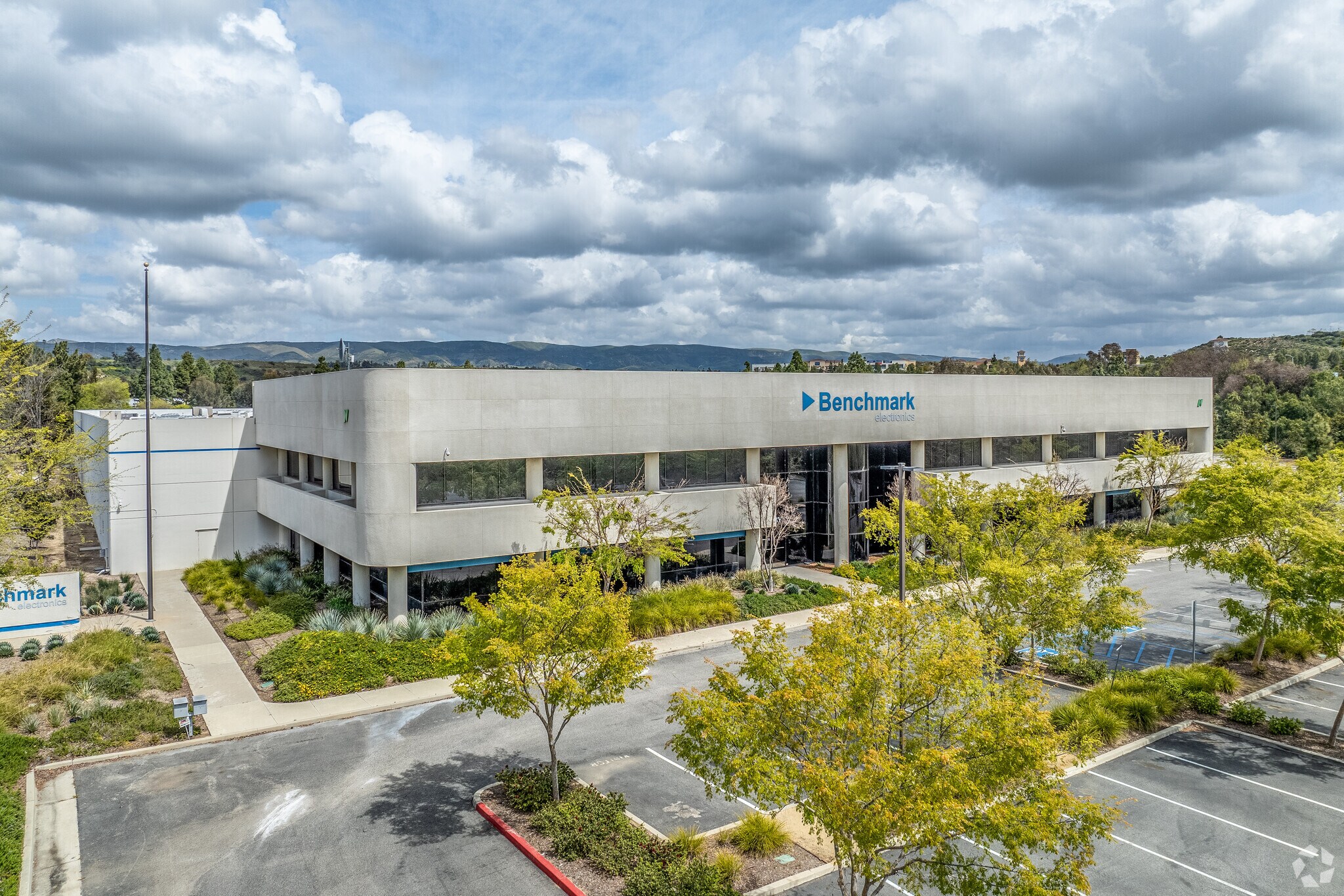 200 Science Dr, Moorpark, CA for Rent