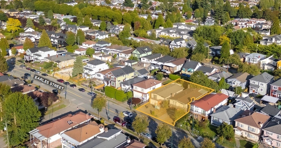 5056 Earles St, Vancouver, BC for Sale