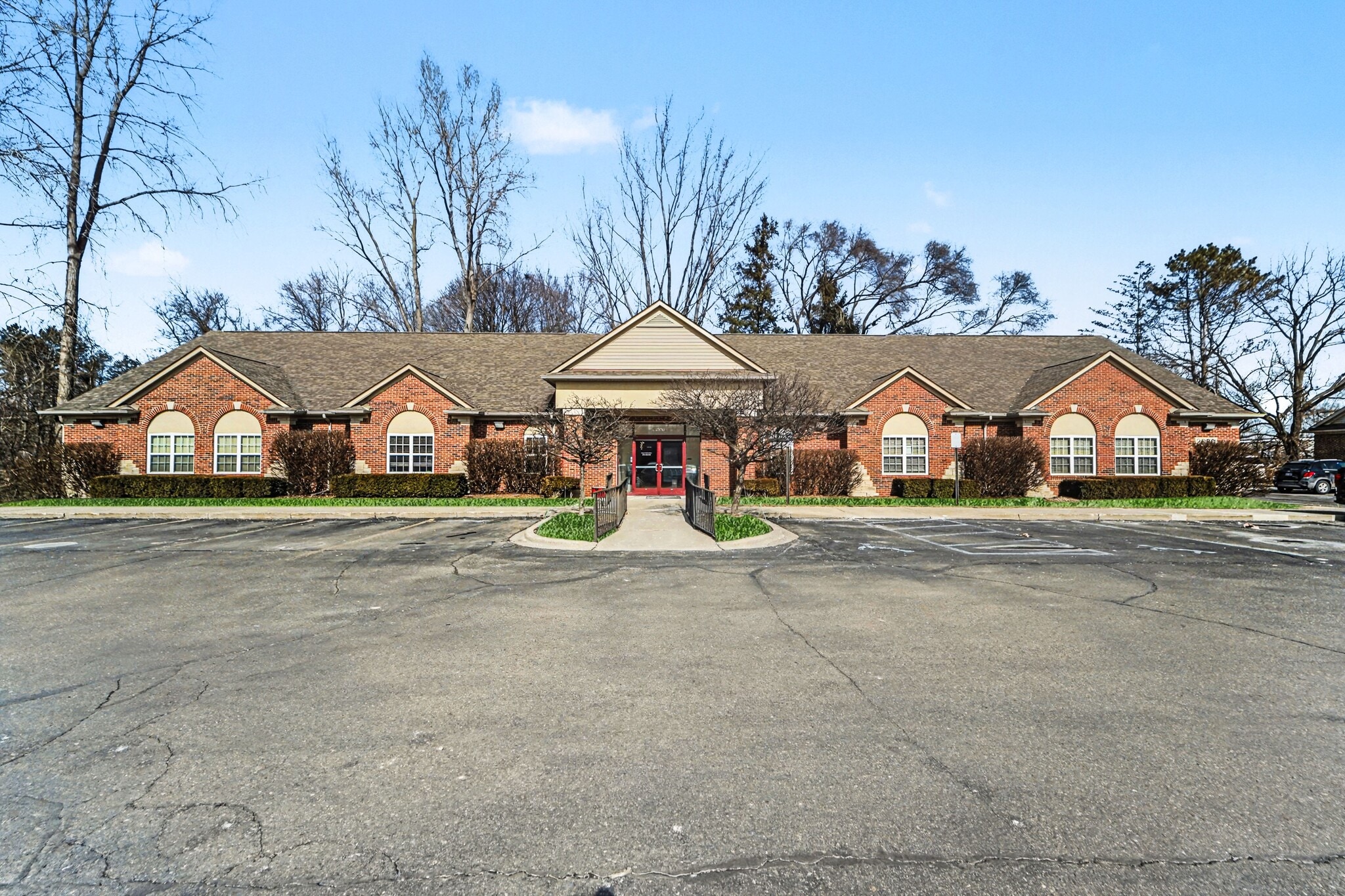 2950 Crooks Rd, Rochester Hills, MI for Rent