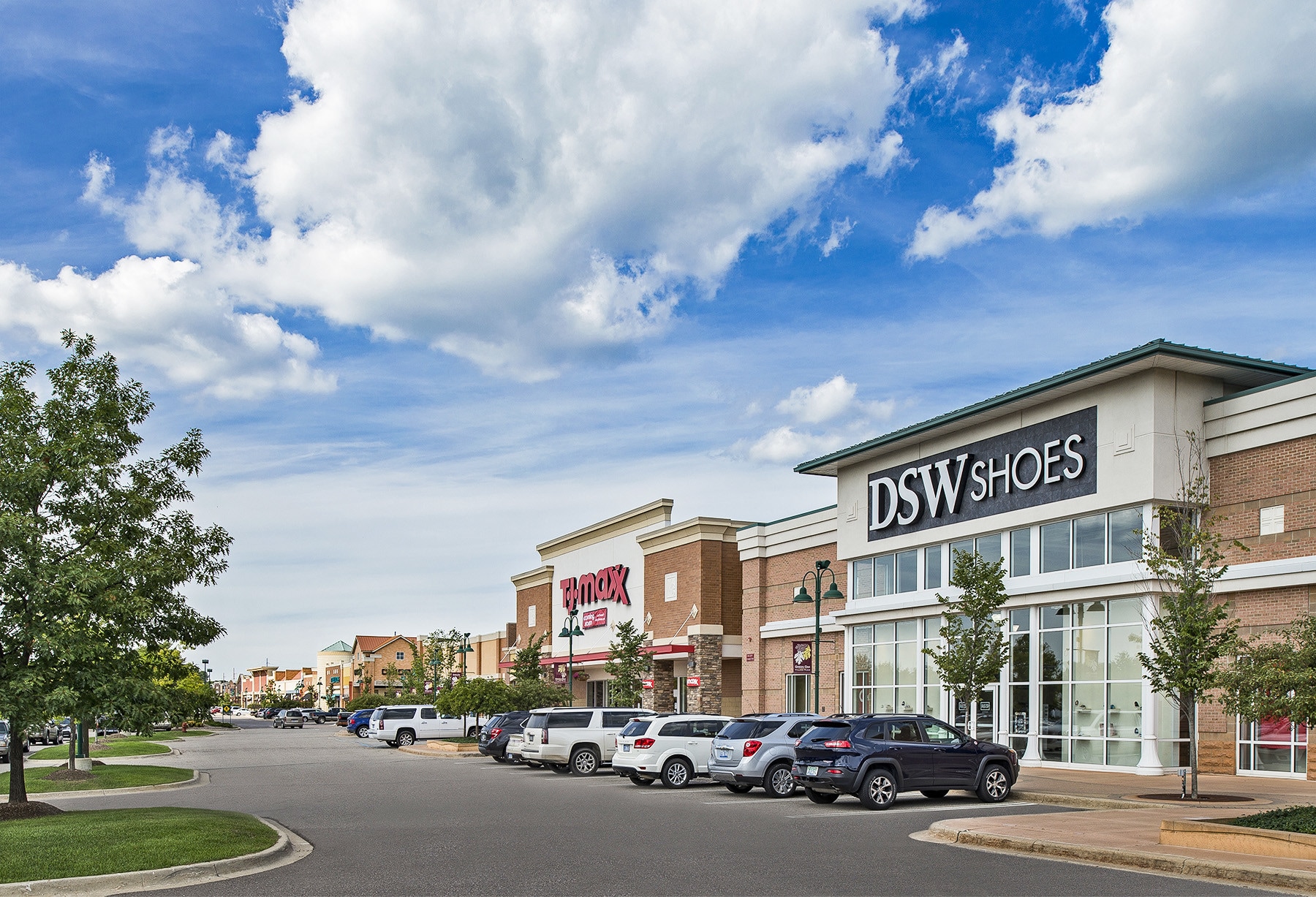 9480-9980 Village Place Blvd, Green Oak Township, MI for Rent