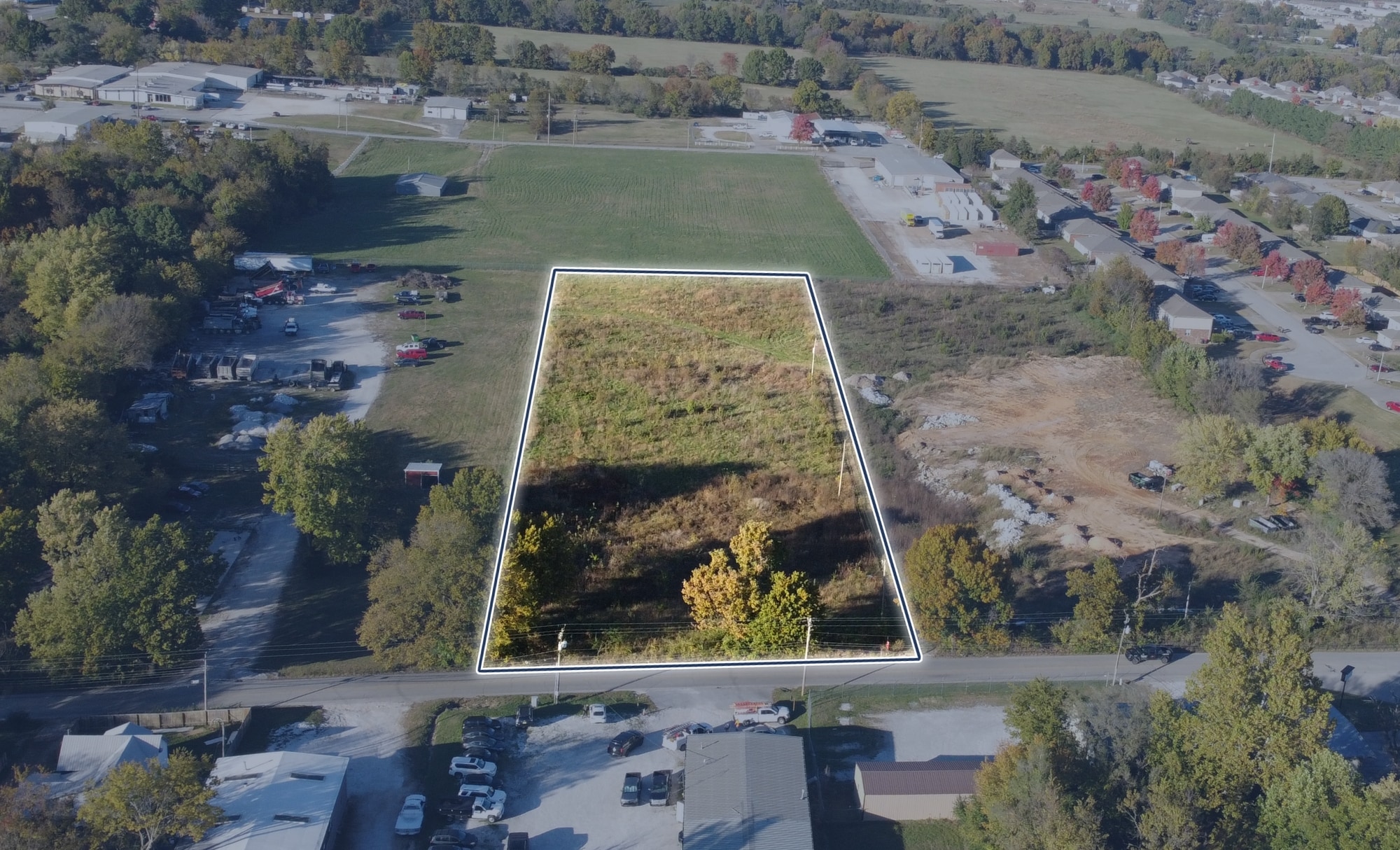 560 W County Line Rd, Springdale, AR for Sale
