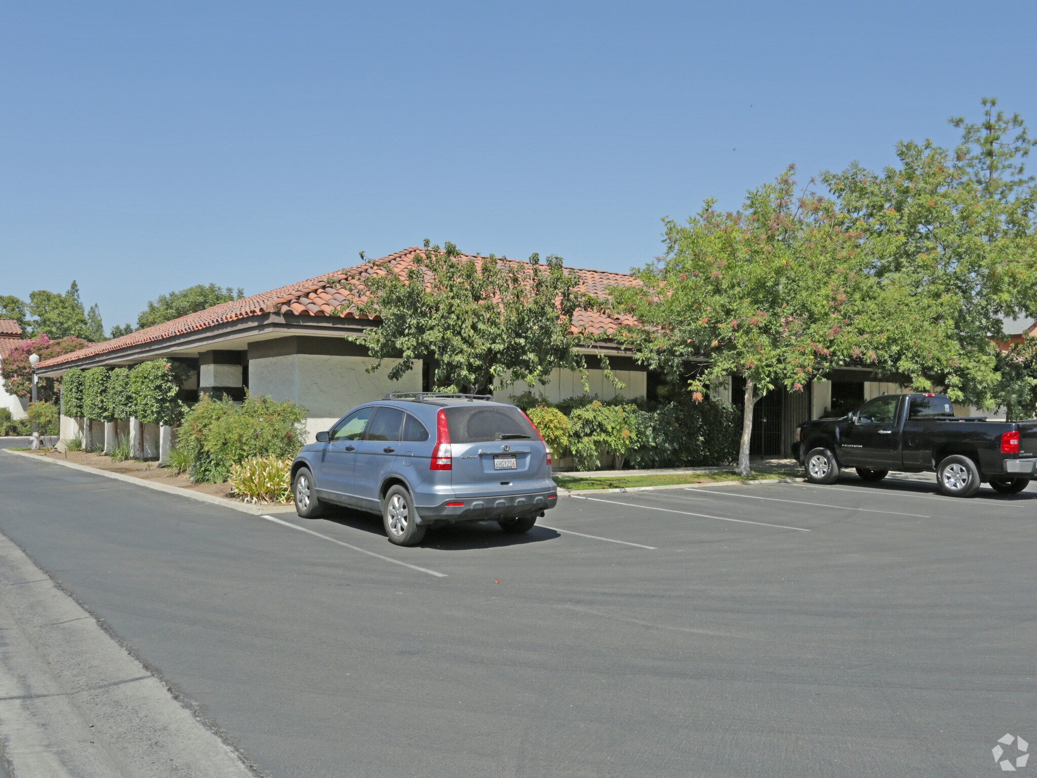 5150 N 6th St, Fresno, CA for Sale