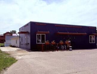DeWitt, IA Retail - 719 11th St
