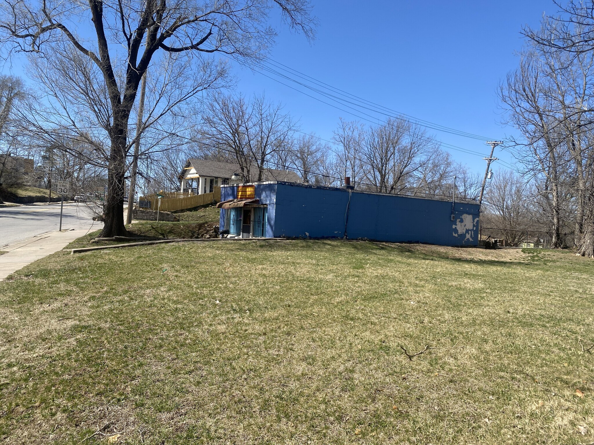 1158 Quindaro Blvd, Kansas City, KS for Sale