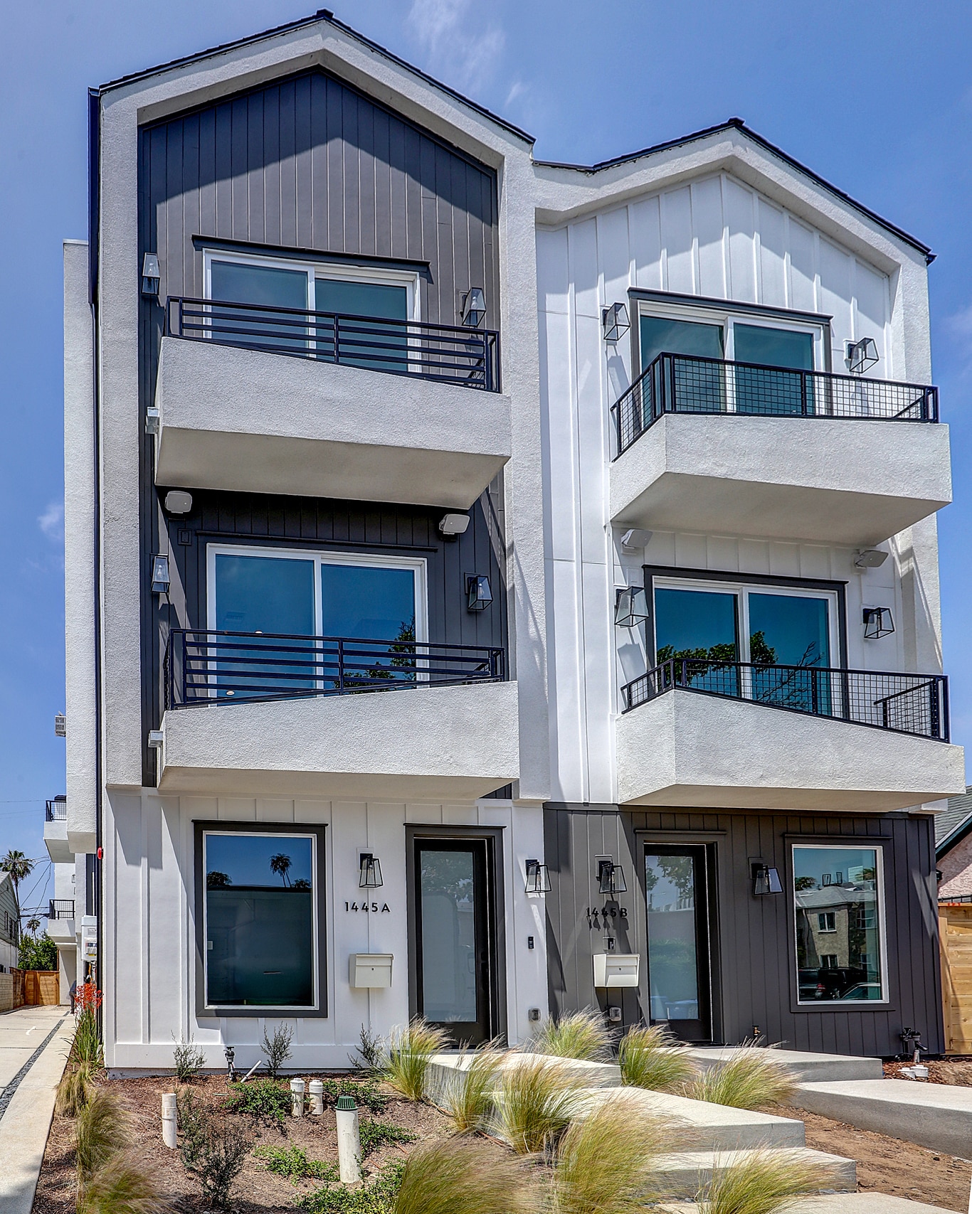 1445-1447 S Redondo Blvd, Los Angeles, CA for Sale