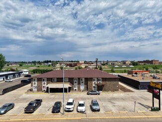 Dickinson, ND Hospitality - 642 12th St W