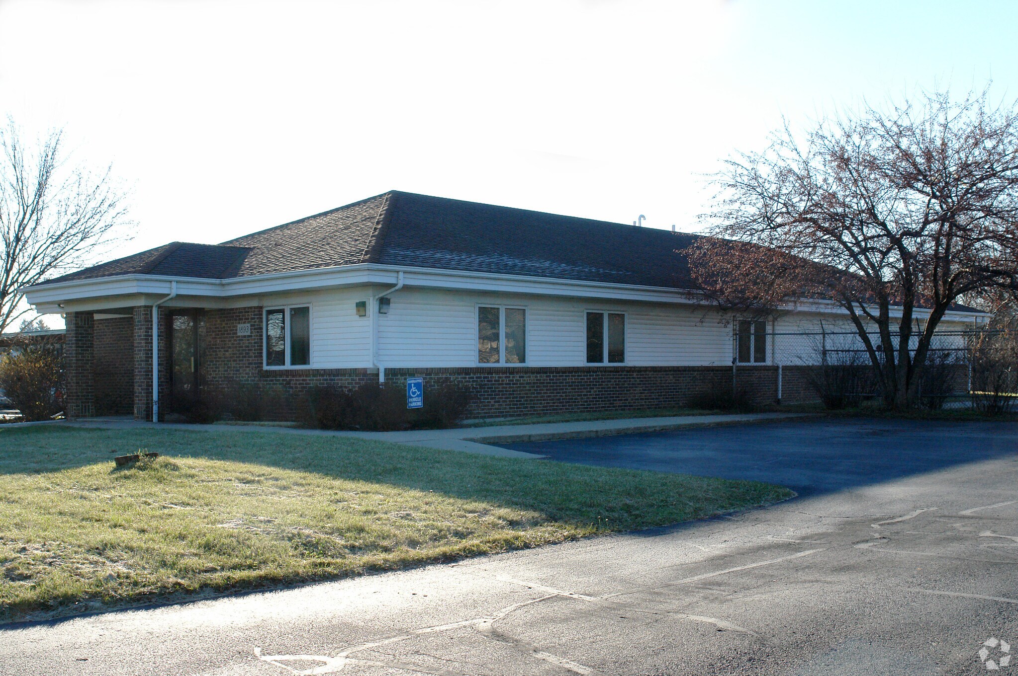 1893 Daimler Rd, Rockford, IL for Sale