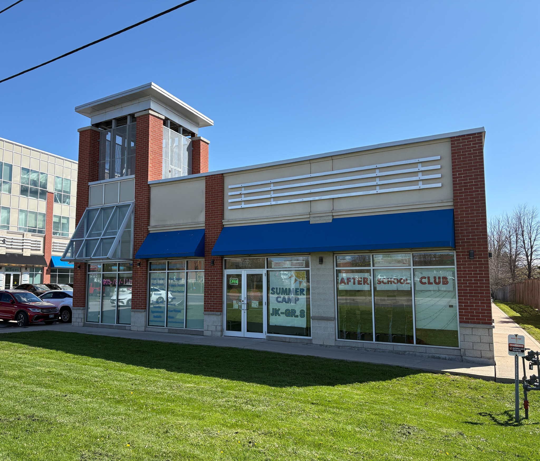 11685 Yonge St, Richmond Hill, ON for Rent