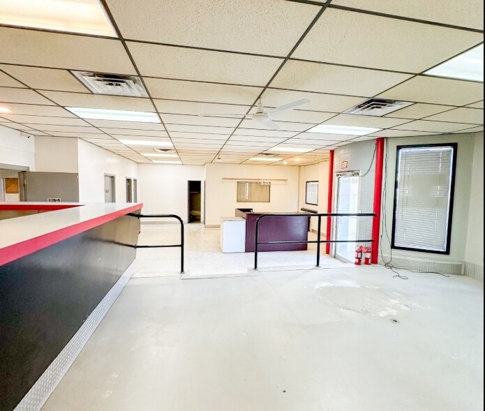 605 Main St, Great Bend, KS for Rent