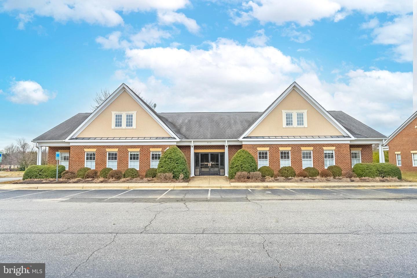 7117 Salem Fields Blvd, Fredericksburg, VA for Rent