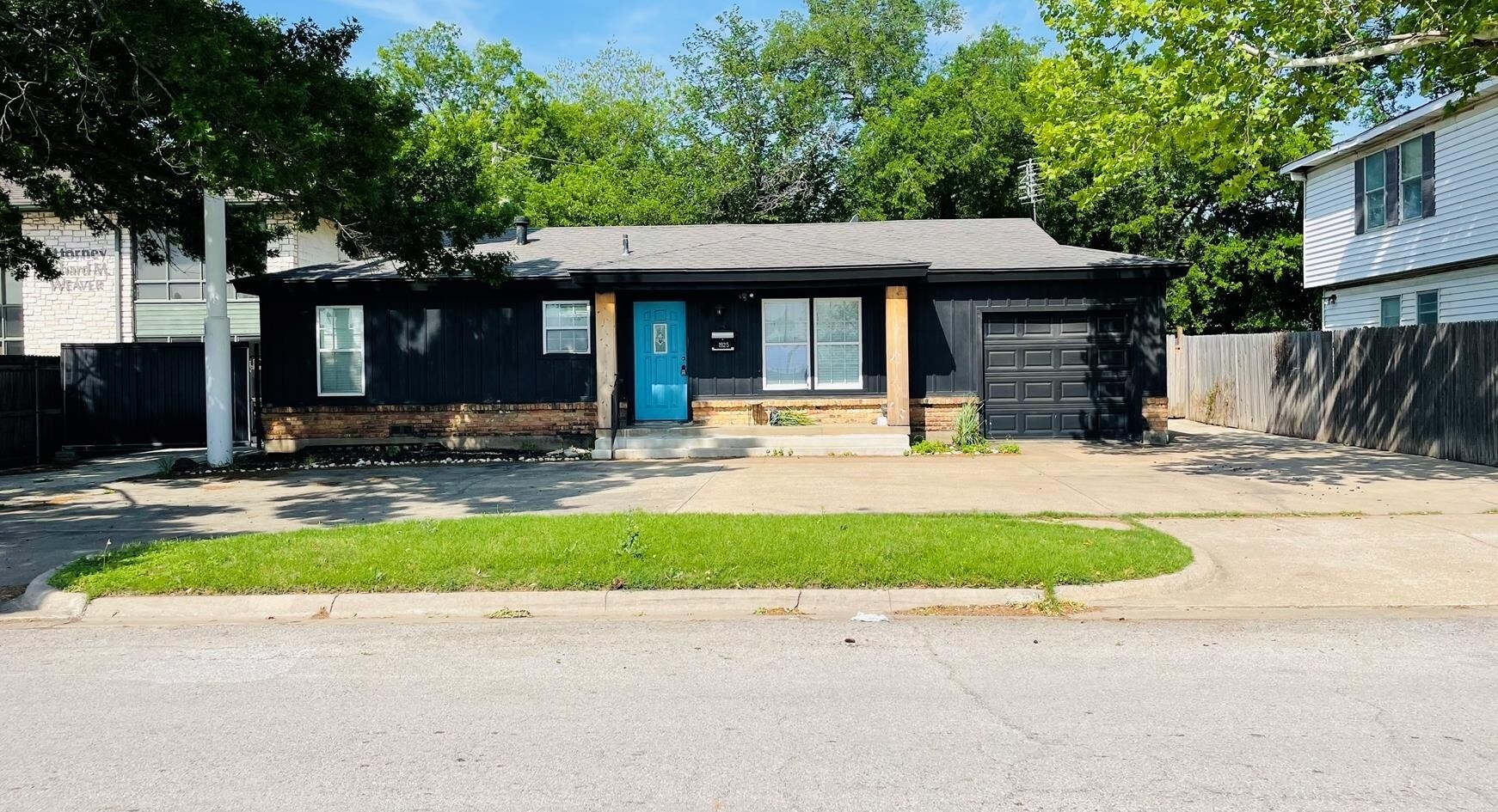 1925 Hickory Dr, Haltom City, TX for Rent