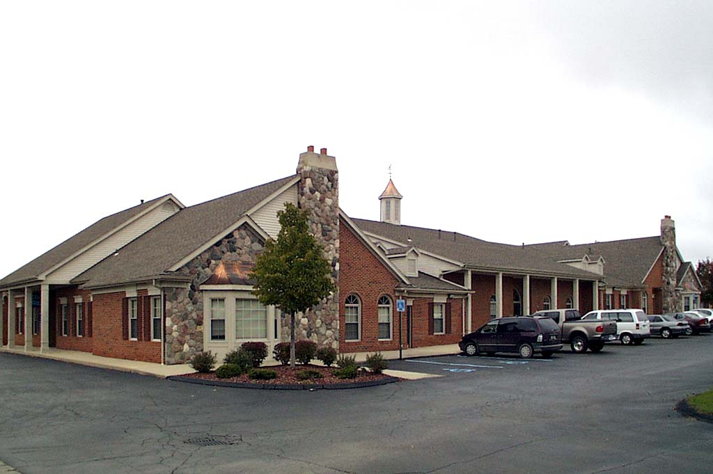 45445 Mound Rd, Shelby Township, MI for Rent