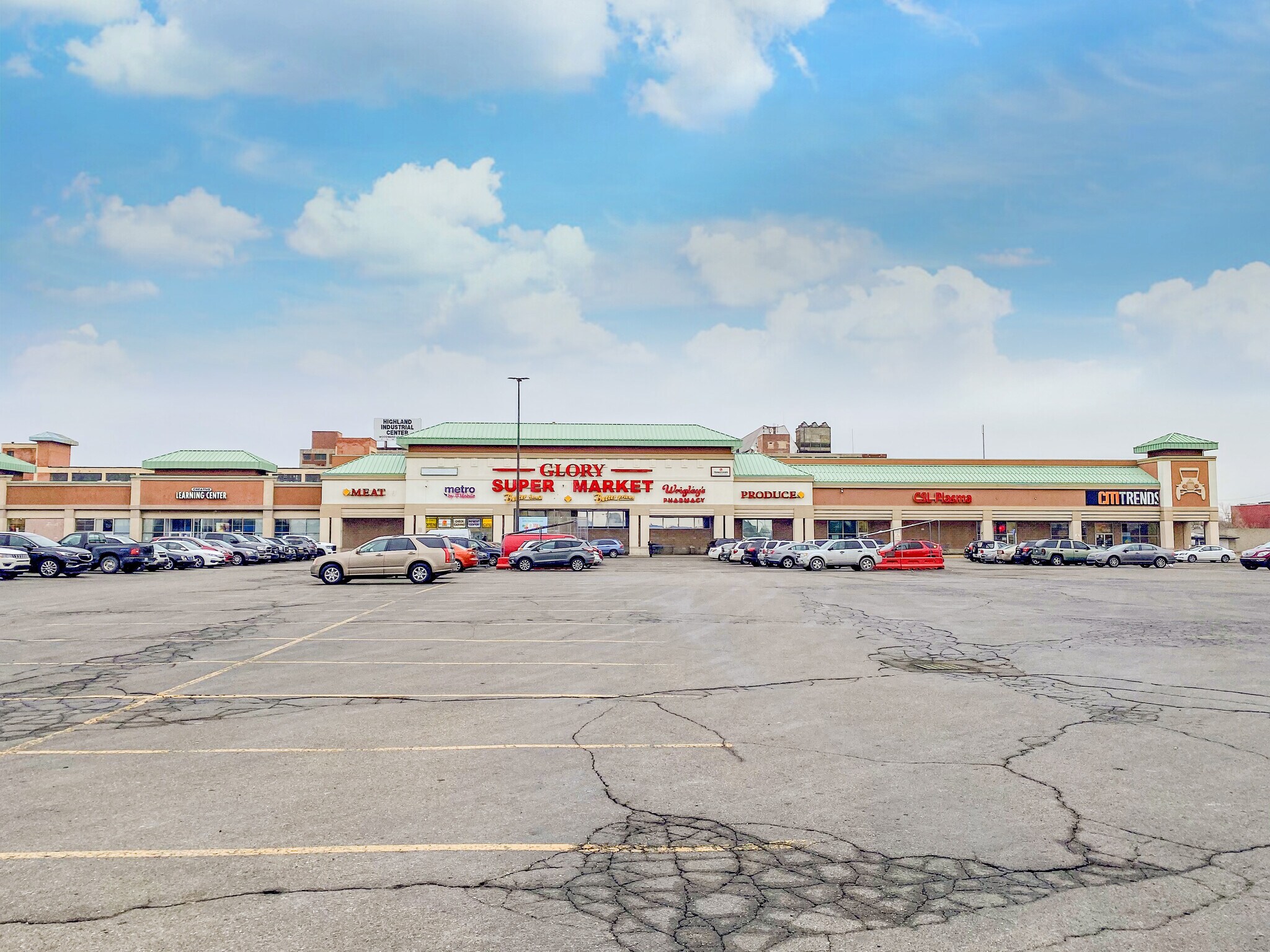 14004-14134 Woodward Ave, Highland Park, MI for Rent
