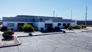 Palm Springs, CA Light Distribution - 690 W Garnet Ave