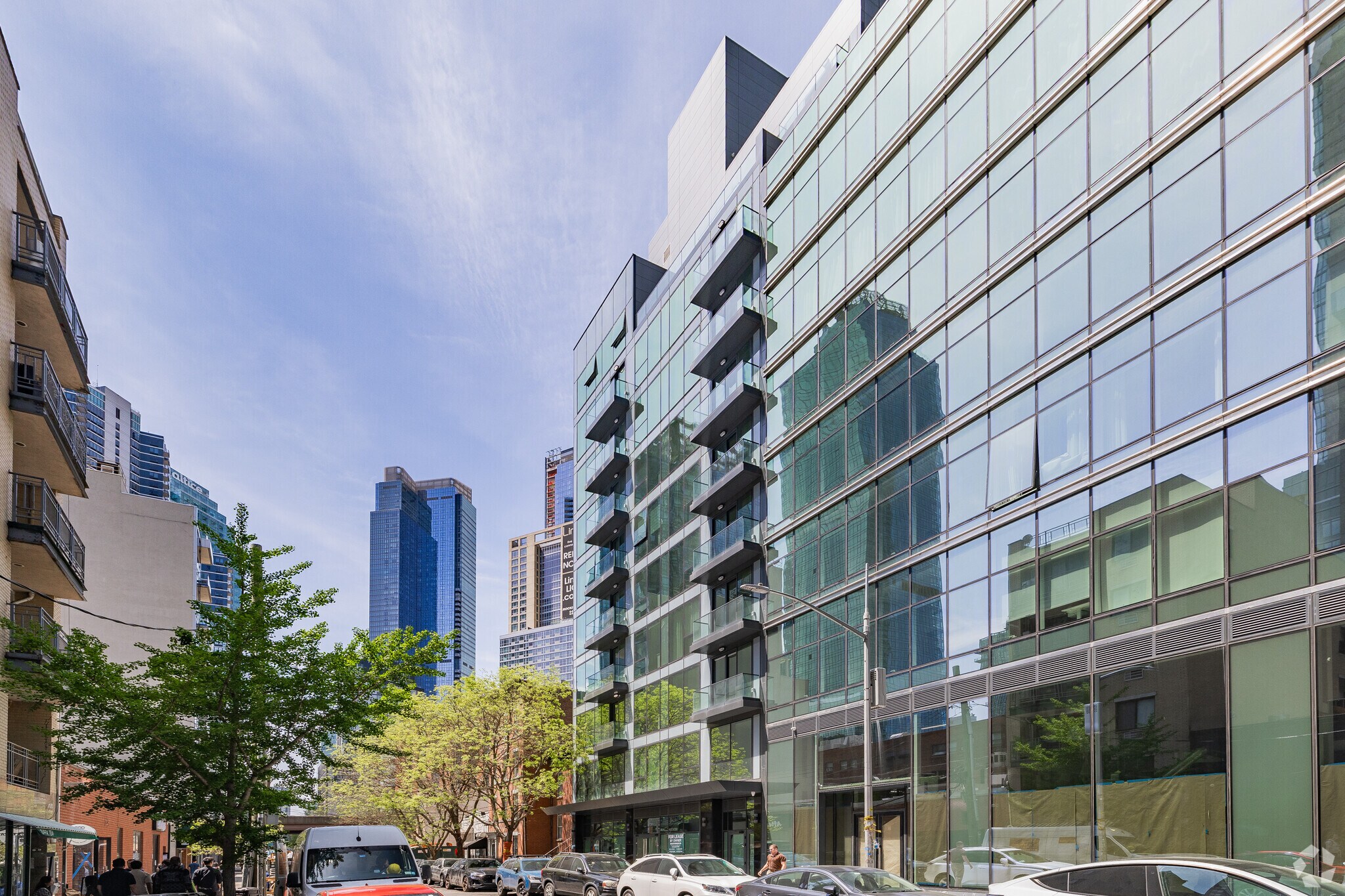 4262 Hunter St, Long Island City, NY for Sale