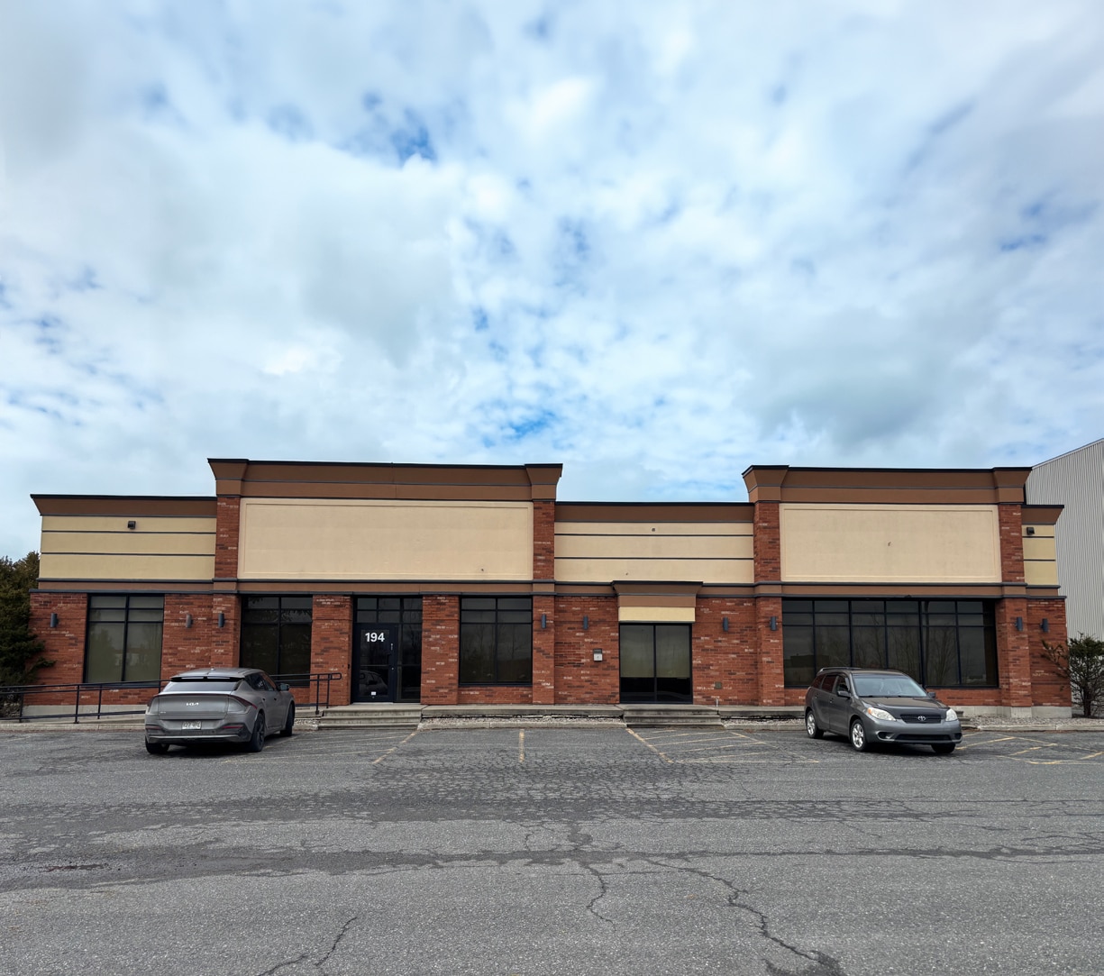 194 Industriel Boul, Saint-germain-de-grantham, QC for Rent
