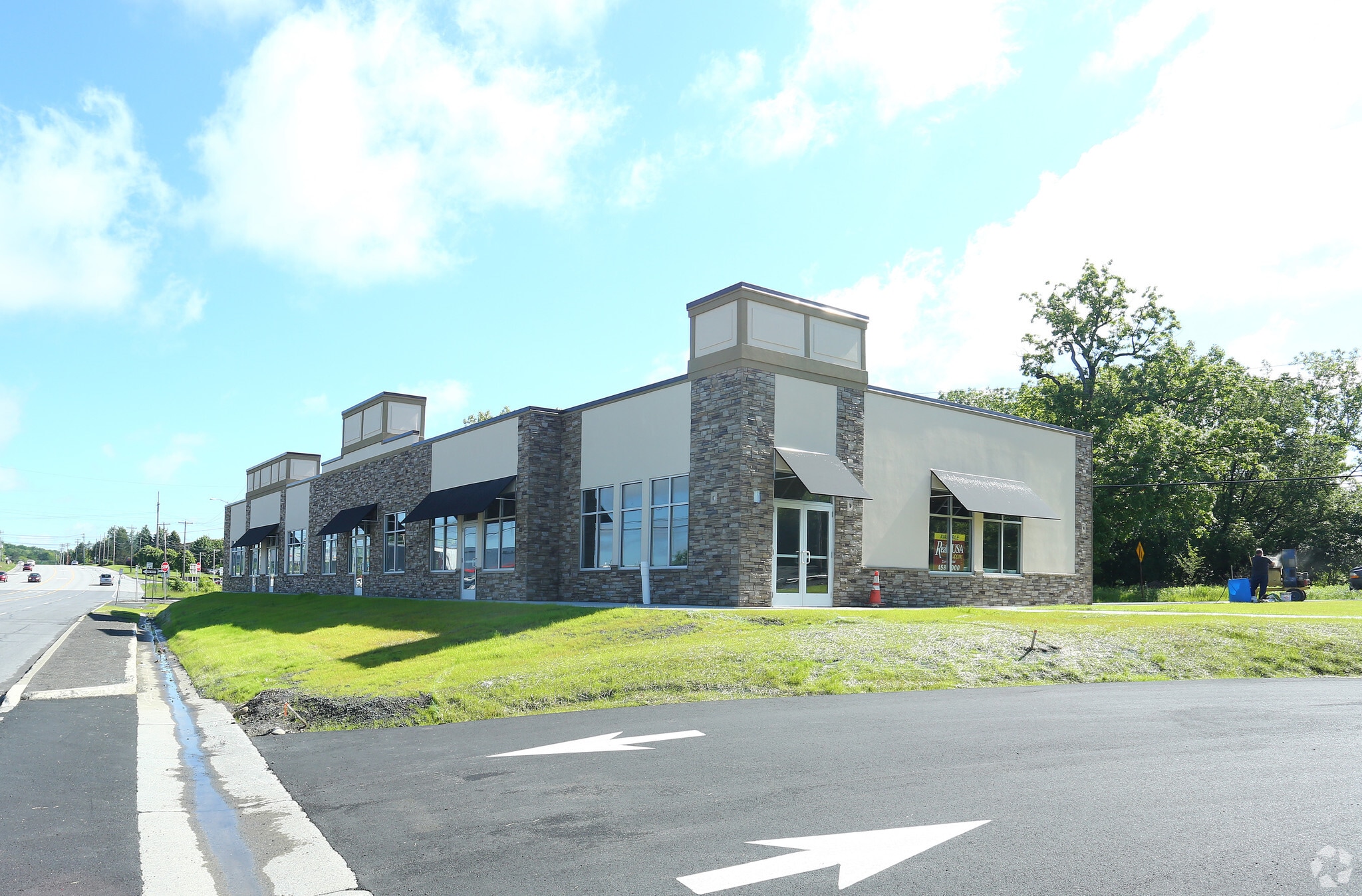 959 New Loudon Rd, Latham, NY for Rent