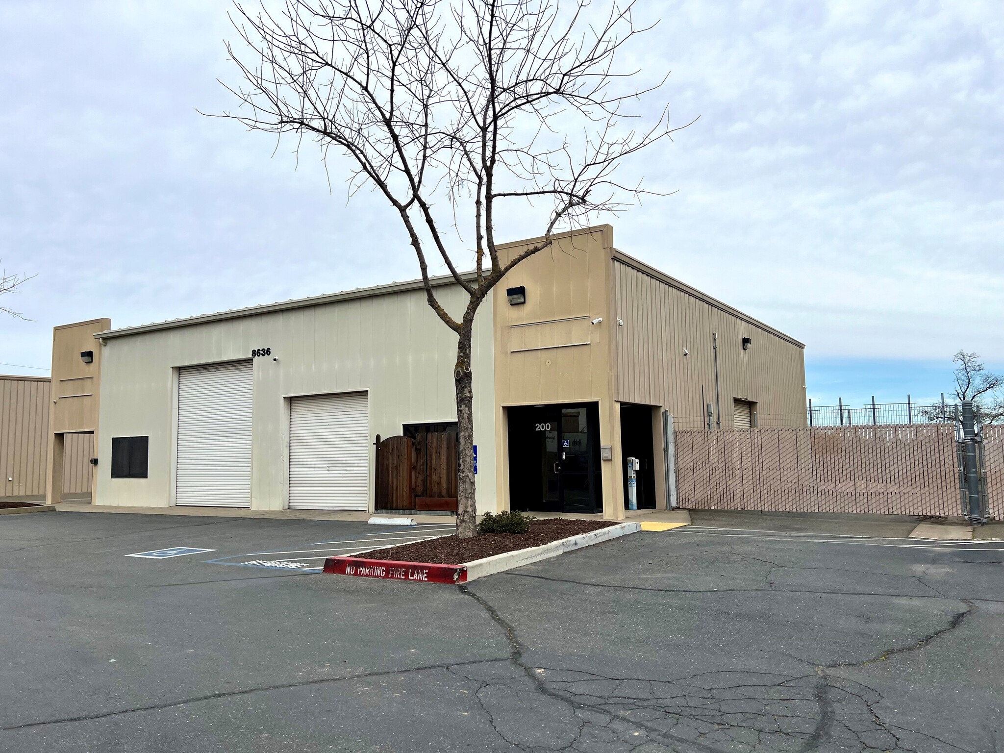 8636 Elder Creek Rd, Sacramento, CA for Rent