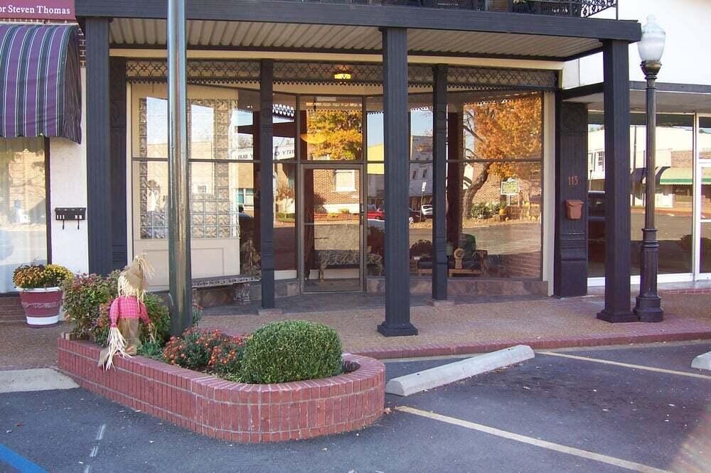 113 N Main St, Ripley, MS for Sale