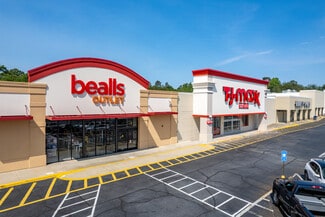 Cornelia, GA Retail - 201-365 Habersham Village Cir