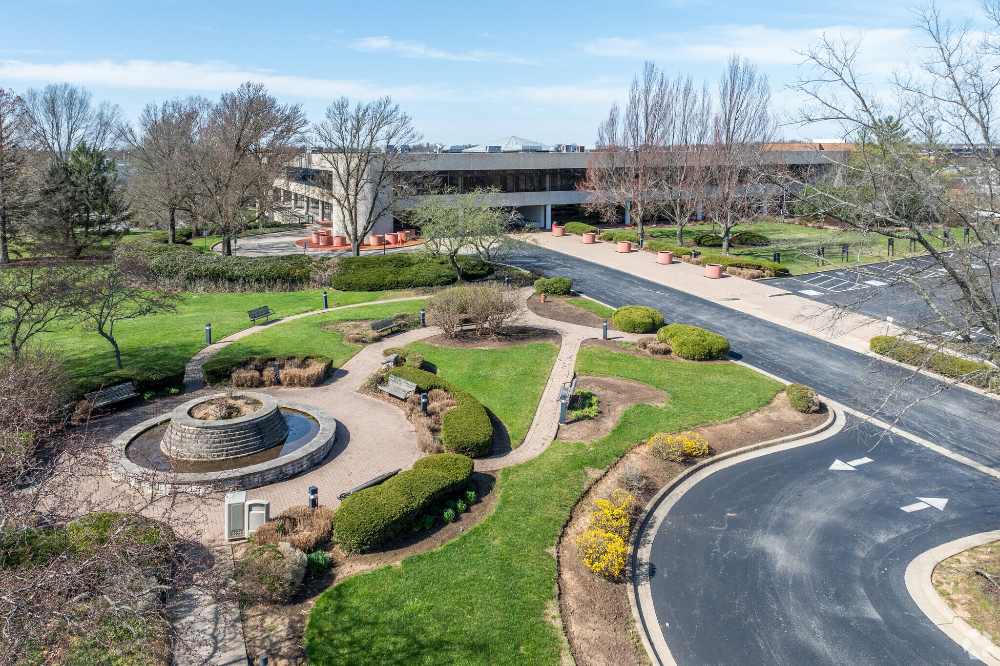 101 Yorkshire Blvd, Lexington, KY for Sale