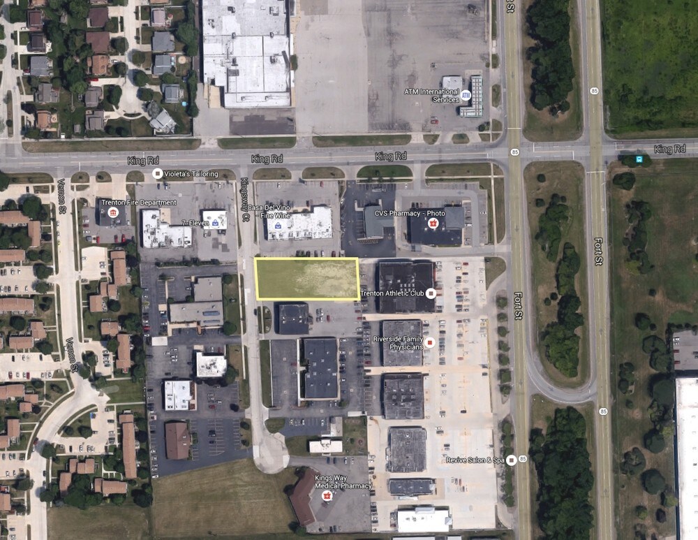 Kingsway Ct, Trenton, MI for Sale