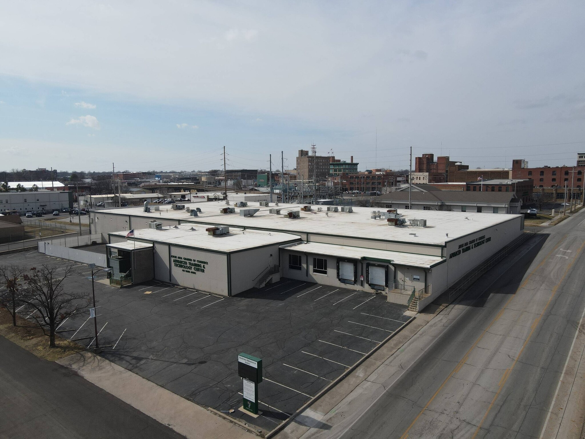 400-500 Grand Ave, Joplin, MO for Rent