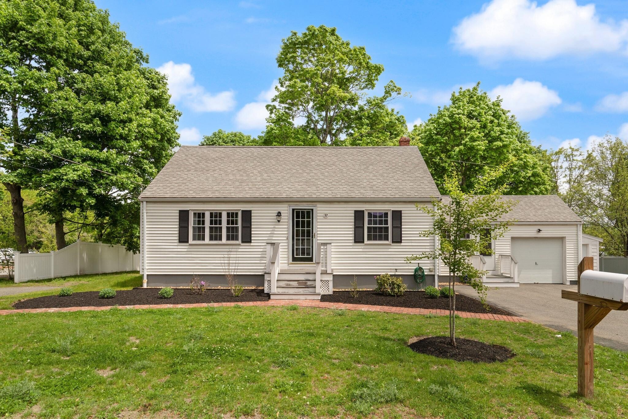 32 Prince St, Danvers, MA for Rent