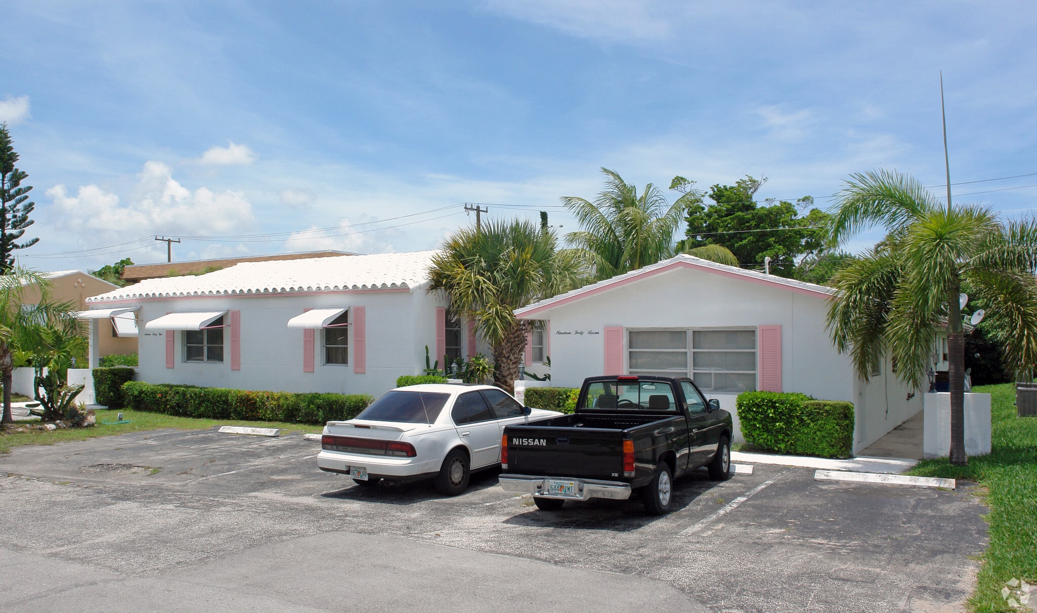 1945-1947 NE 4th St, Deerfield Beach, FL for Sale