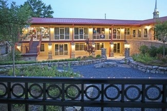 Lawrenceville, GA Retail - 140 E Crogan St