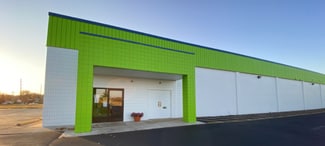 Holland, MI Freestanding - 12521 James St