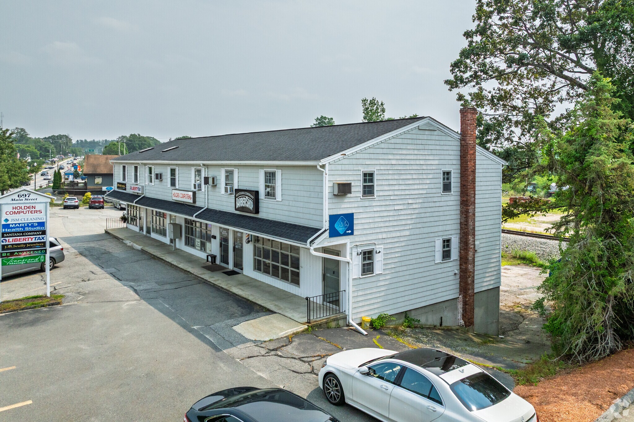 697 Main St, Holden, MA for Rent